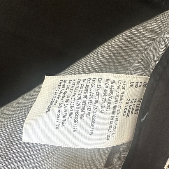 American Eagle Outfitters Black High Rise Jeans - Picture 7 of 11